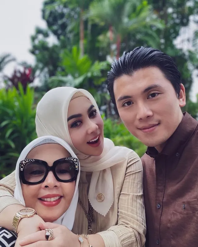 syahrini, reino barack