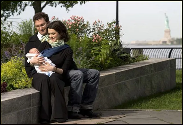 rachel_weisz_dan_bayinya