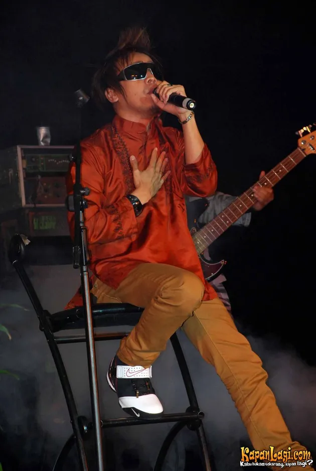 ian kasela