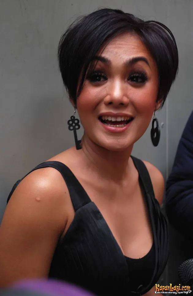 Yuni Shara