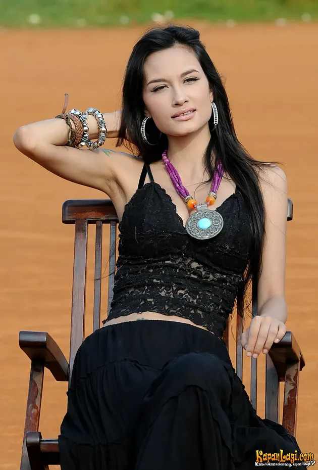 rebecca