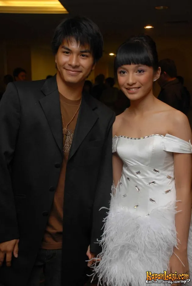 RED CARPET SCTV AWARD 2008 KapanLagi com