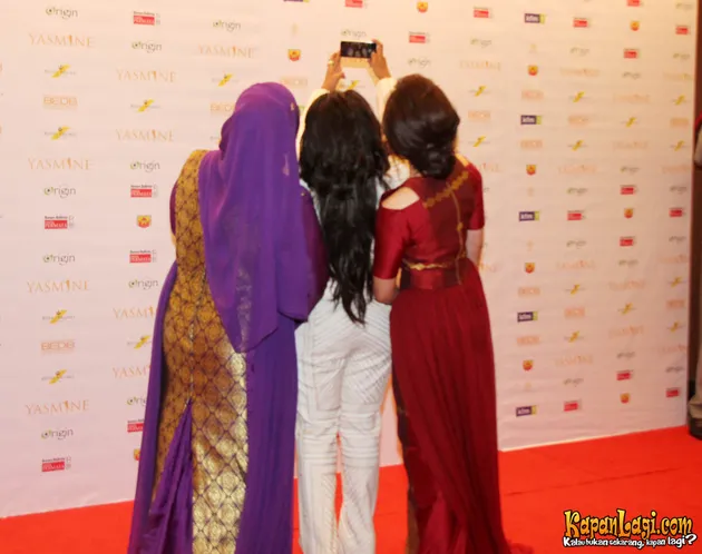 Gala Premiere Yasmine