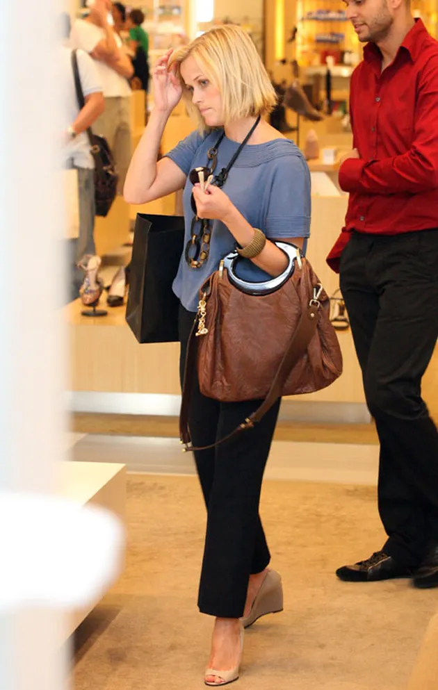 reese_shopping