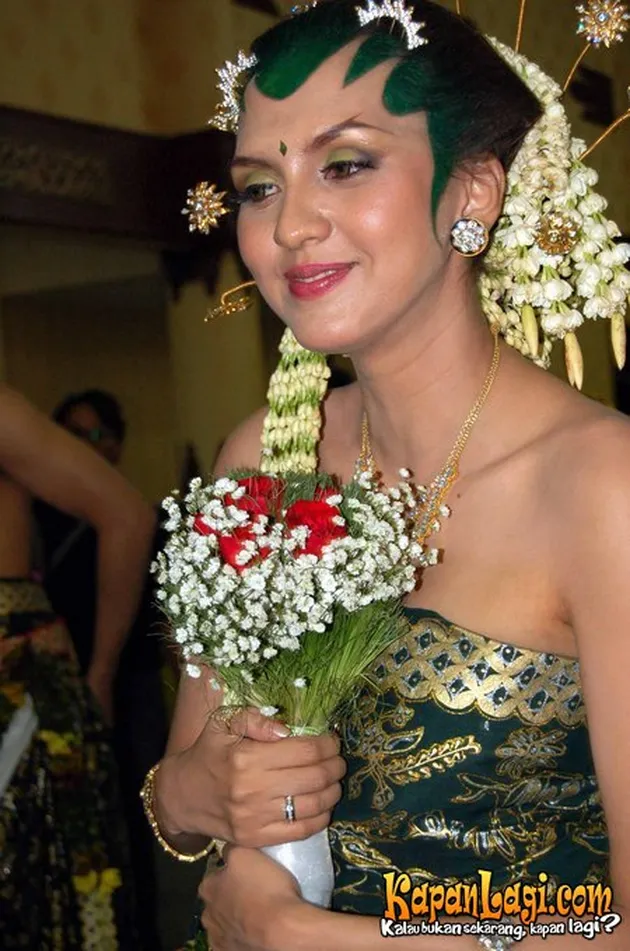 Resepsi Adat Jawa