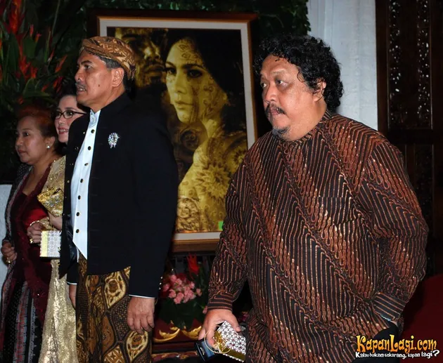 resepsi pernikahan wulan guritno