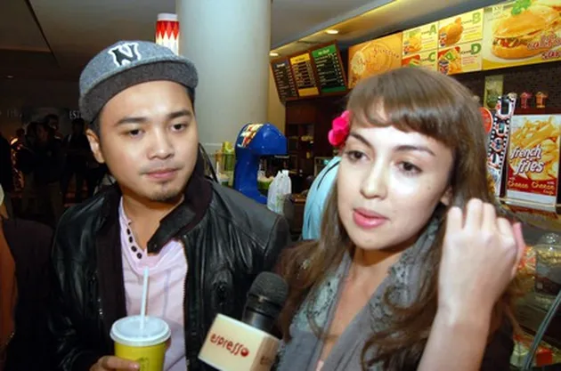 Rianti Cartwright, Cas