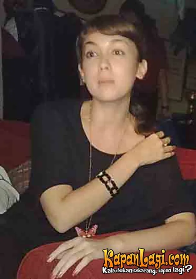 Rianti Cartwright