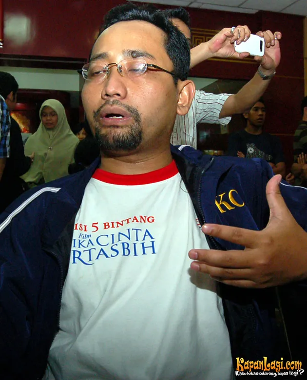 ketika cinta bertasbih