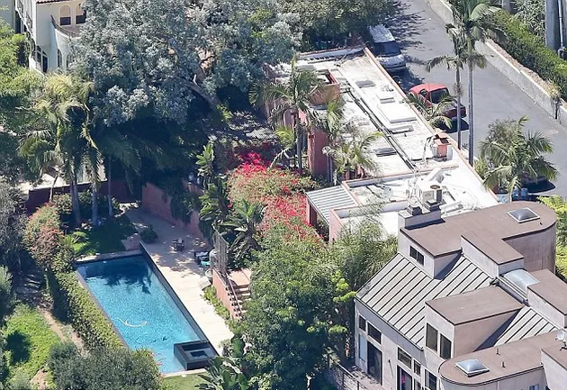 Robert Pattinson dan Kristen Stewart