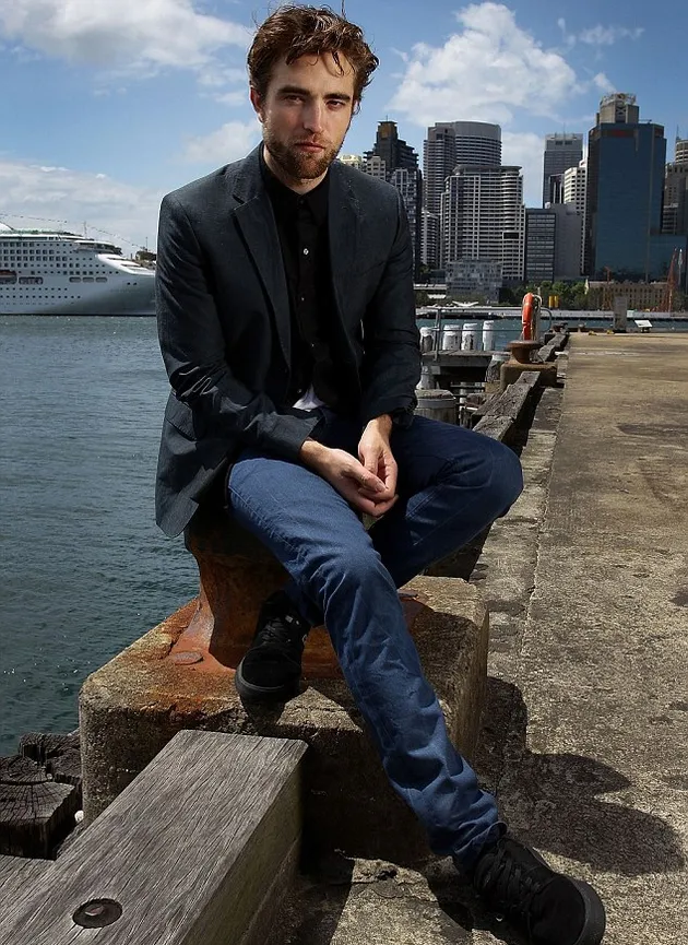 Robert Pattinson