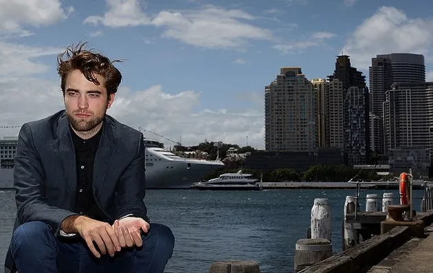 Robert Pattinson