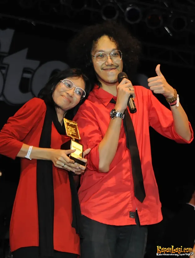 rolling stone 5th anniversary