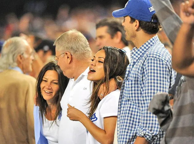 Ashton Kutcher - Mila Kunis