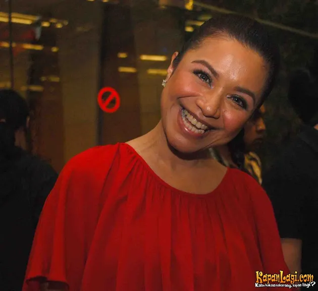 Ruth Sahanaya