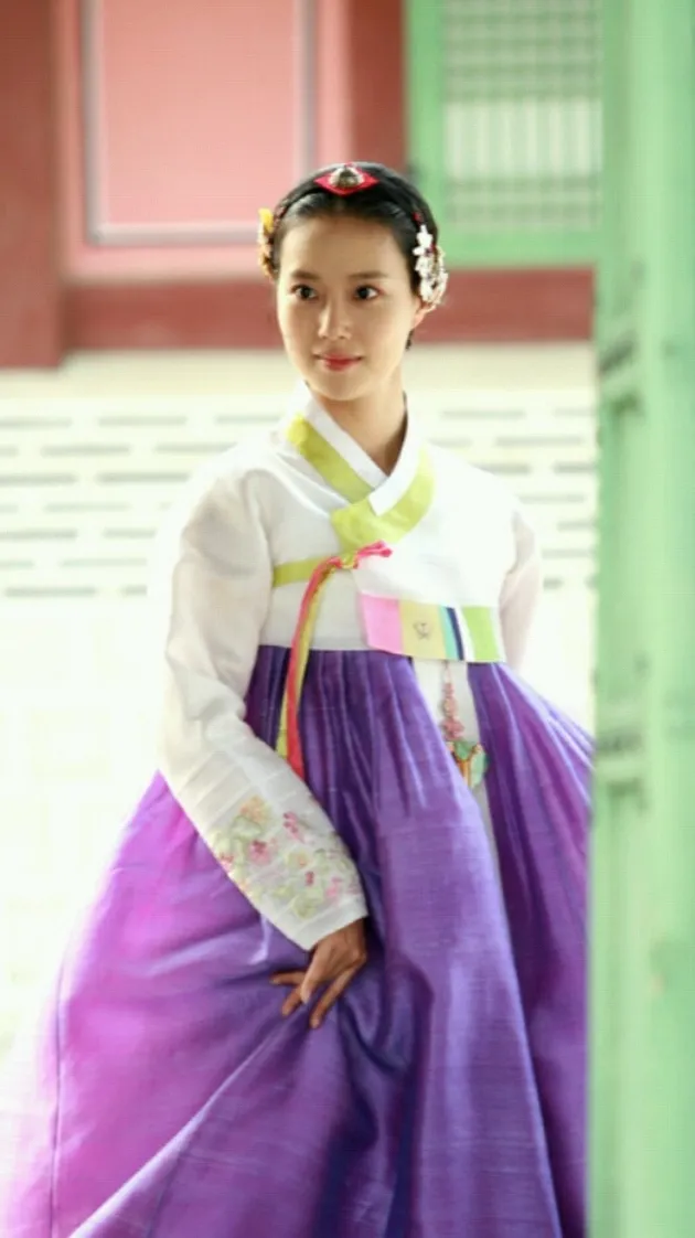 Aktris Pakai Hanbok di drama