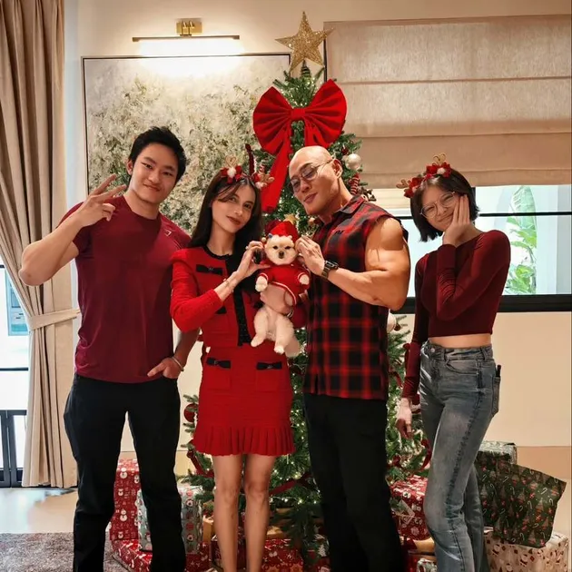 Potret keluarga Deddy Corbuzier