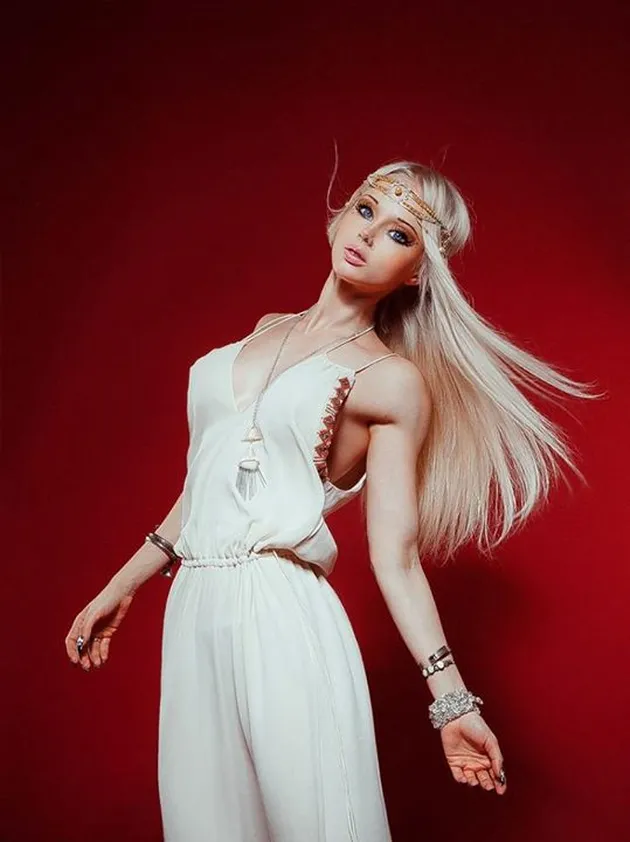 Valeria Lukyanova