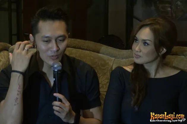 Sara Wijayanto dan Demian