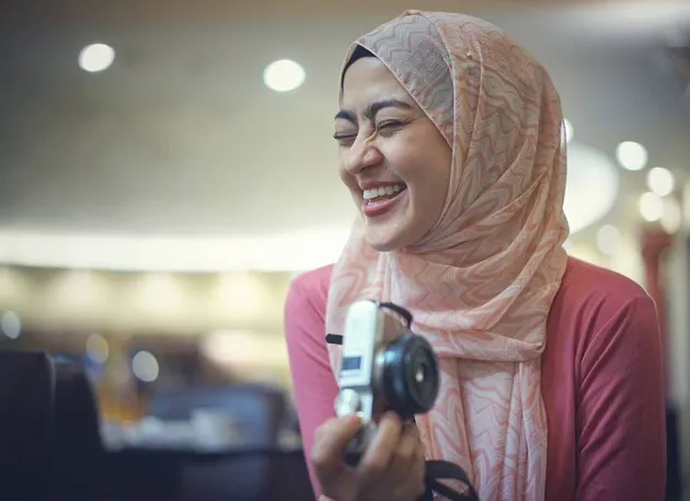 Sarah Gadrie - dokter gigi cantik