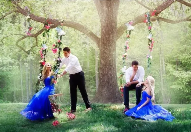 Pernikahan Anak Kembar