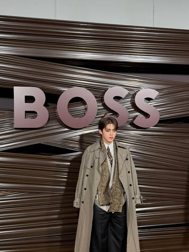 S.Coups SEVENTEEN rerd carpet boss