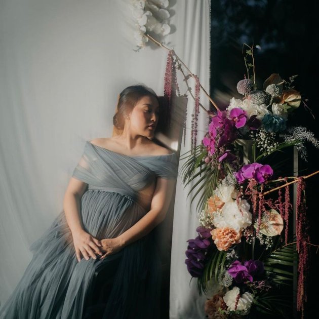 Soon to Give Birth, Here are 8 Maternity Shoot Moments of Afifah, Hetty Koes Endang's Daughter - Said to be More Glowing