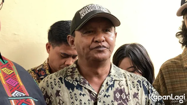 Ayah Vadel Badjideh Tantang Nikmir