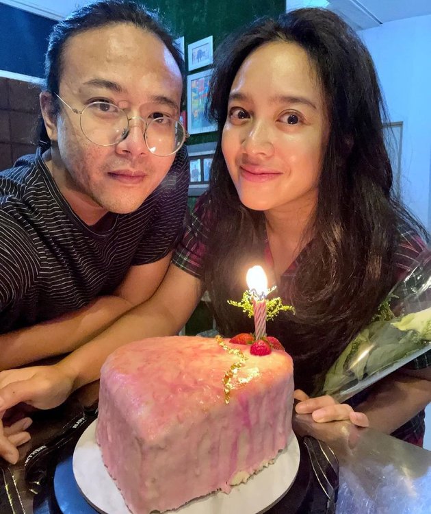 Struggling to Have a Baby, 9 Pictures of Dea Ananda and Ariel Nidji Who Remain Affectionate in 12 Years of Marriage