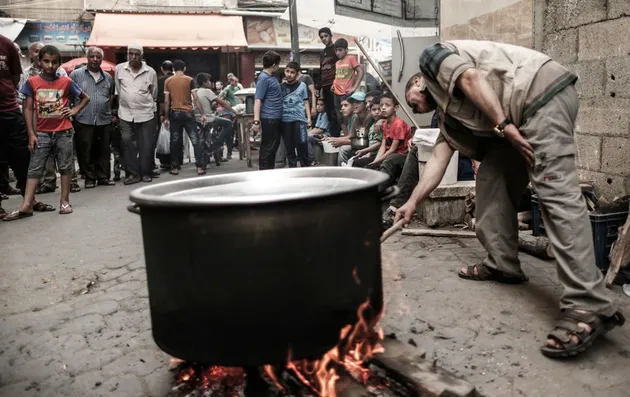 Suasana berbuka puasa di Palestina