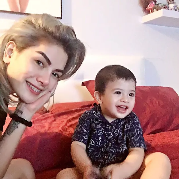 Nikita Mirzani - Azka