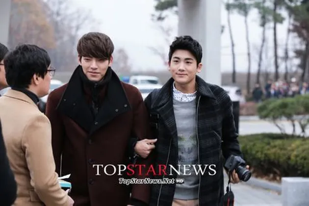 Couple Drama Korea Kebangetan Mesra