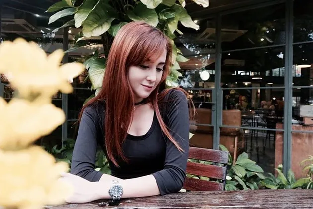 vicy melanie, kevin aprilio