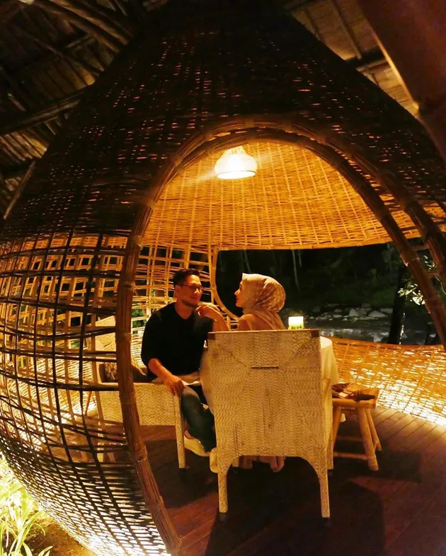 Dian Pelangi dan Suami
