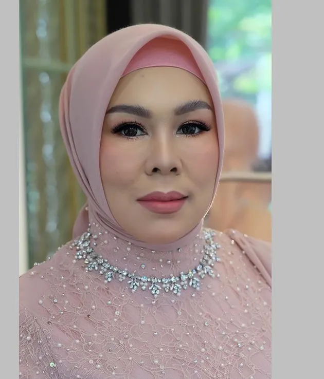 Mama Redi Ibunda Lesti