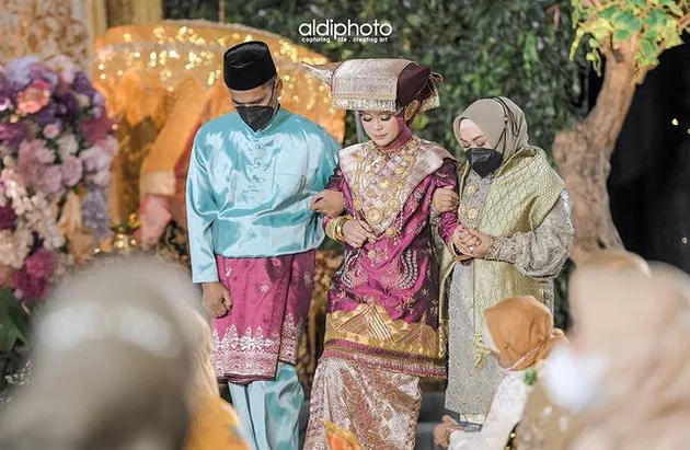 Mama Redi Ibunda Lesti
