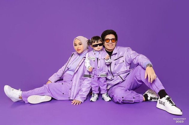 A Series of Ameena's Styles: Aurel Hermansyah and Atta Halilintar's Daughter Wearing Suit, Making Netizens Instantly Fond!