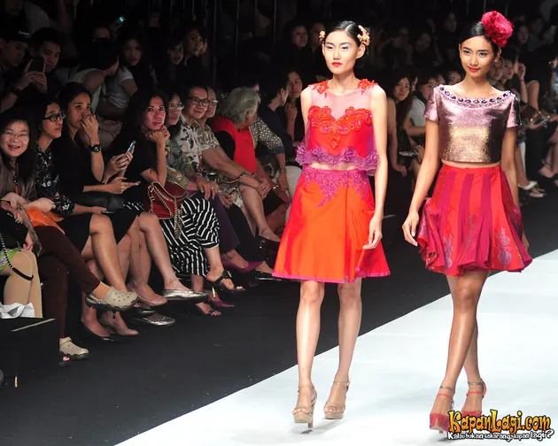 Busana Karya Dominique Nadine