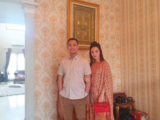 Zaskia Gotik dan Sirajudin Mahmud