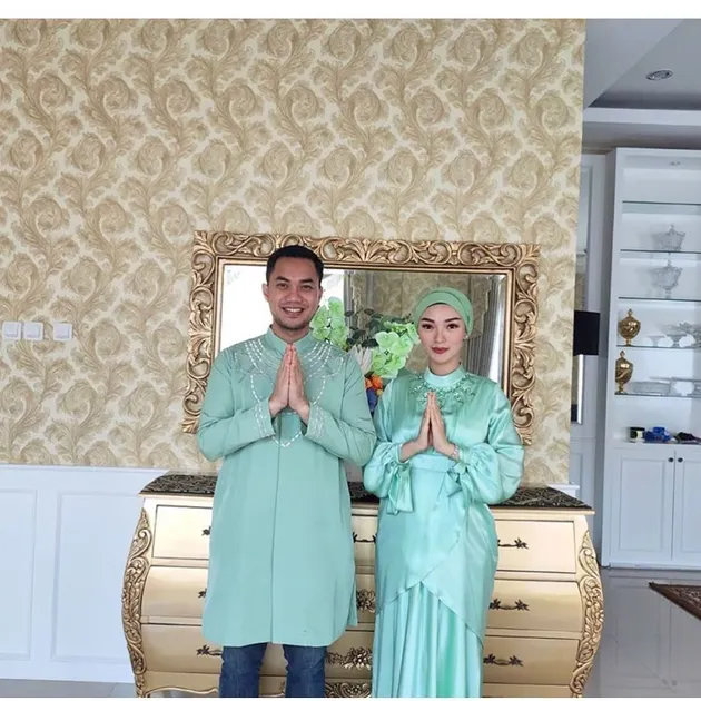 Zaskia Gotik dan Sirajudin Mahmud