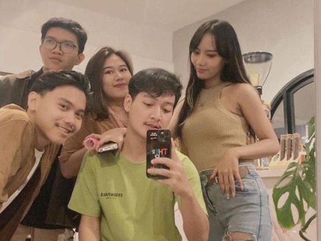 <nil>