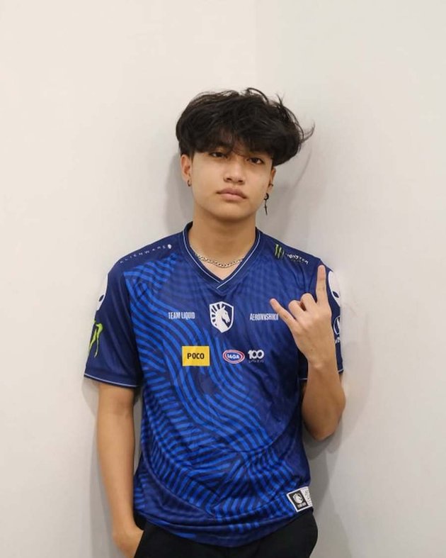 <nil>