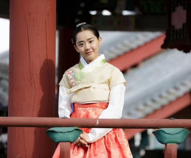 Seleb Korea Ber-Hanbok