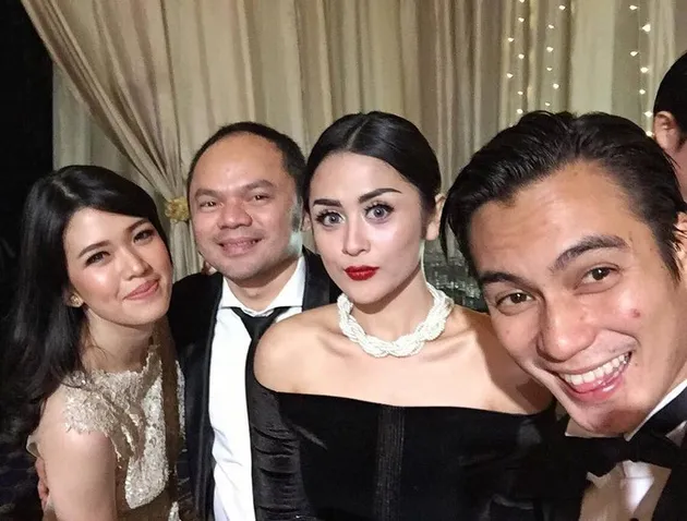 Selfie Selebriti