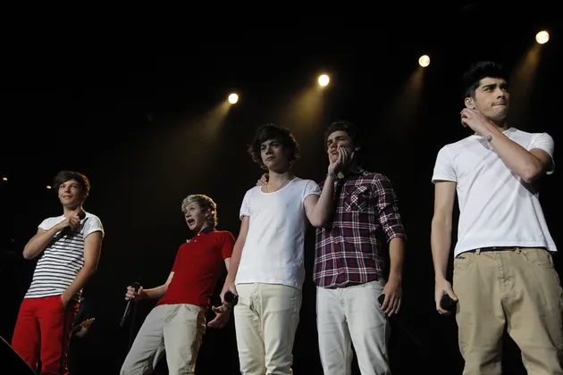 One Direction terbentuk pada tahun 2010.