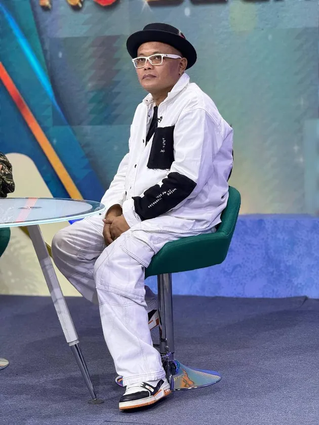 Sule jadi pembawa acara