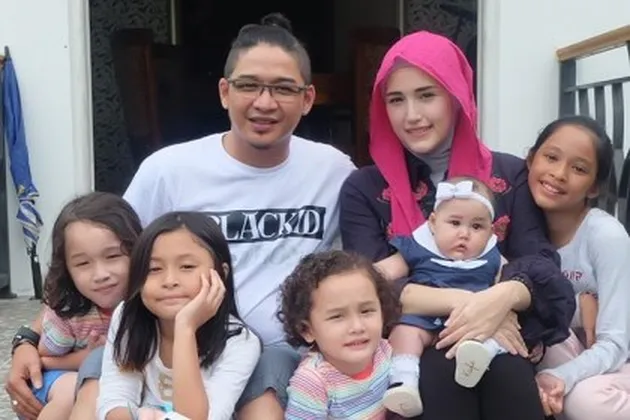 hanung bramantyo, anak zaskia adya mecca, seleb yang punya anak banyak