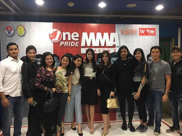 seleb nonton MMA