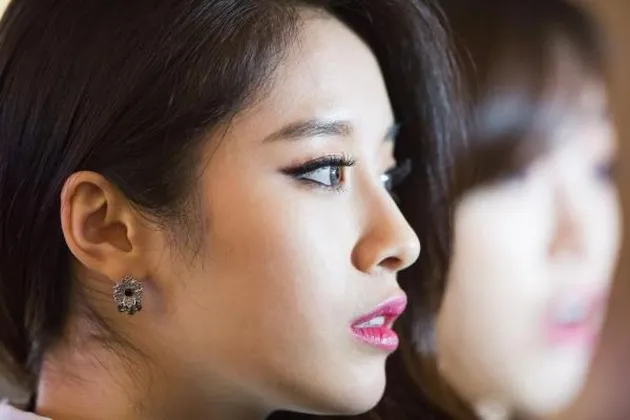 Idol K-Pop Berhidung Mancung