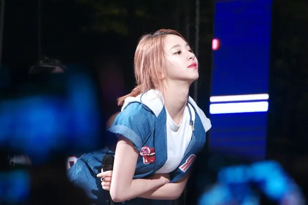 Idol K-Pop Berhidung Mancung